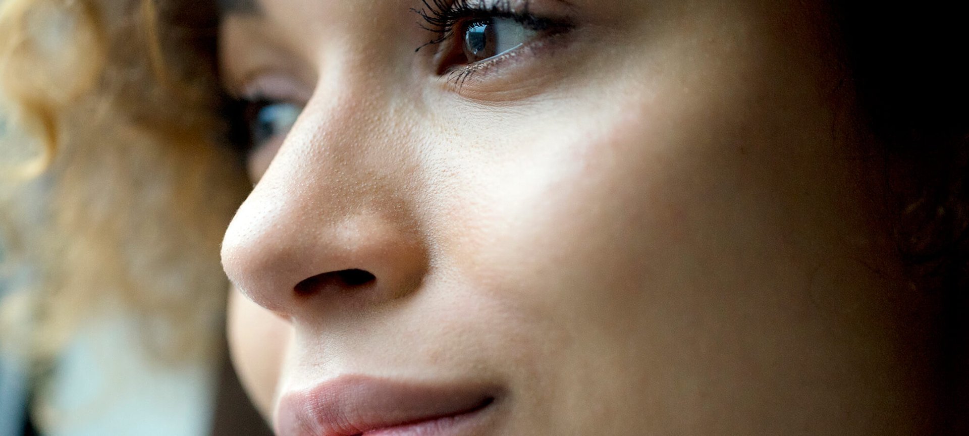 Axit hyaluronic: "Thần dược" cấp ẩm cho mọi độ tuổi Hero